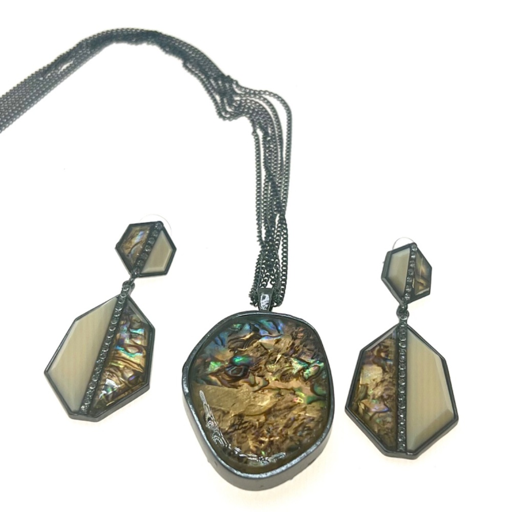 Necklace & Pierced Earrings, Gunmetal and Colorful Simulated Abalone - Picture 3 of 4